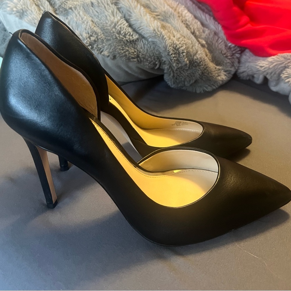 Jessica Simpson pumps, size 10